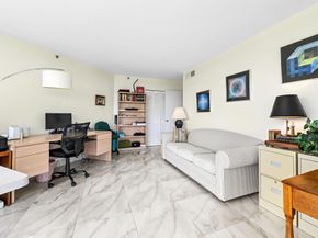 1900 Consulate Place 604, West Palm Beach FL 33401