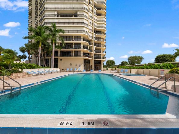 1900 Consulate Place 604, West Palm Beach FL 33401