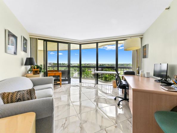 1900 Consulate Place 604, West Palm Beach FL 33401