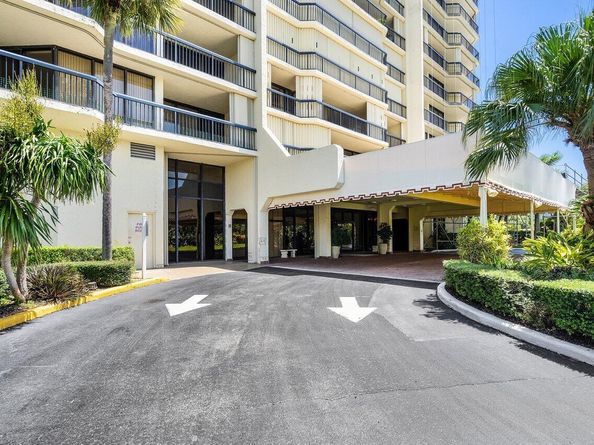 1900 Consulate Place 604, West Palm Beach FL 33401