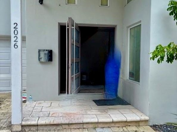 2026 NE 32nd Ave, Fort Lauderdale FL 33305