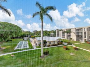 555 Banyan Tree Lane 302, Delray Beach FL 33483