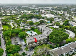 555 Banyan Tree Lane 302, Delray Beach FL 33483