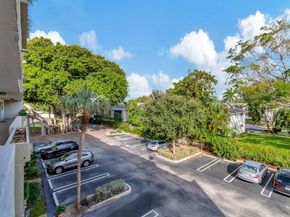 555 Banyan Tree Lane 302, Delray Beach FL 33483