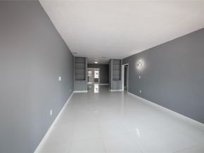 2221 SW 13th St, Miami FL 33145