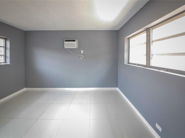 2221 SW 13th St, Miami FL 33145