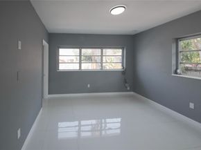 2221 SW 13th St, Miami FL 33145