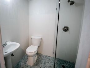 2221 SW 13th St, Miami FL 33145