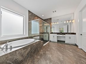 10151 Driftwood Way, Palm Beach Gardens FL 33412