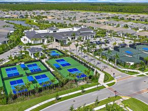 10151 Driftwood Way, Palm Beach Gardens FL 33412