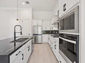 10151 Driftwood Way, Palm Beach Gardens FL 33412