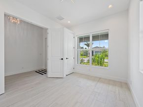10151 Driftwood Way, Palm Beach Gardens FL 33412