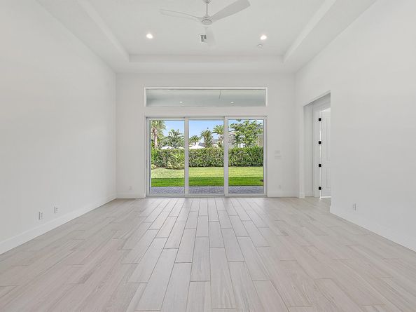 10151 Driftwood Way, Palm Beach Gardens FL 33412