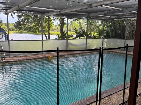 936 W tropical way, Plantation FL 33317