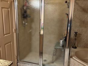 936 W tropical way, Plantation FL 33317