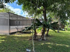 936 W tropical way, Plantation FL 33317