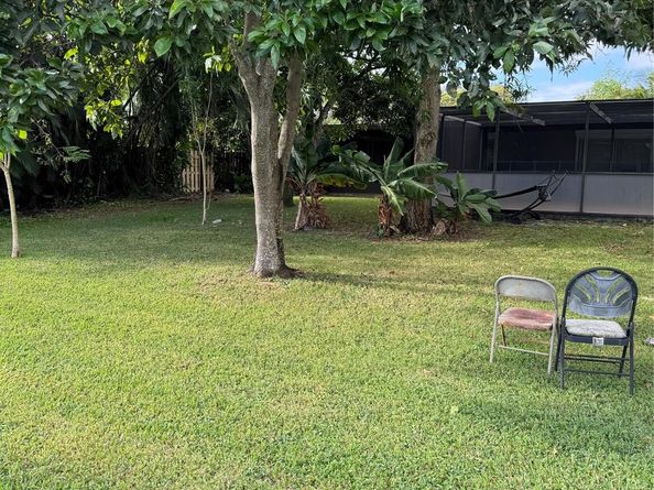 936 W tropical way, Plantation FL 33317