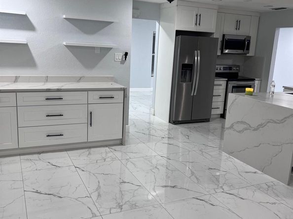 165 NW 78th Ave, Margate FL 33063