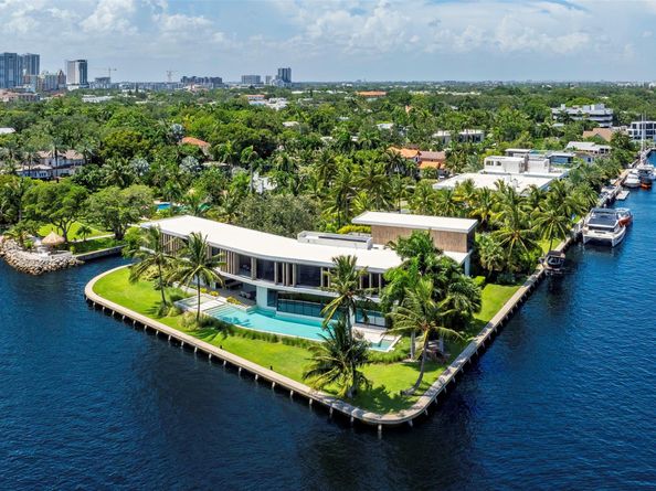 516 Mola Ave, Fort Lauderdale FL 33301