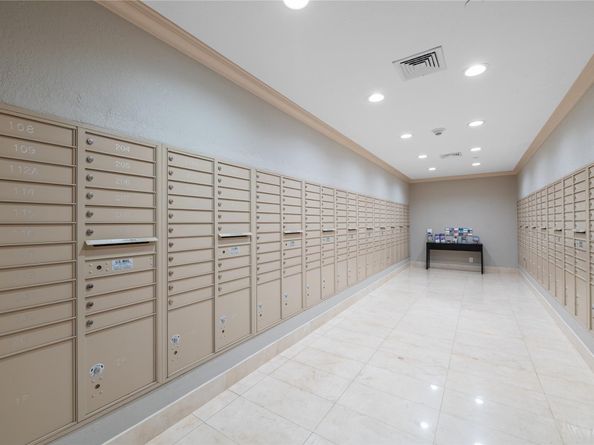 3300 NE 36th St 1715, Fort Lauderdale FL 33308