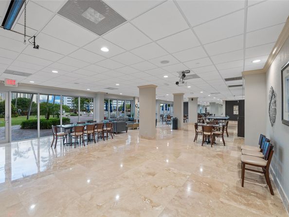 3300 NE 36th St 1715, Fort Lauderdale FL 33308