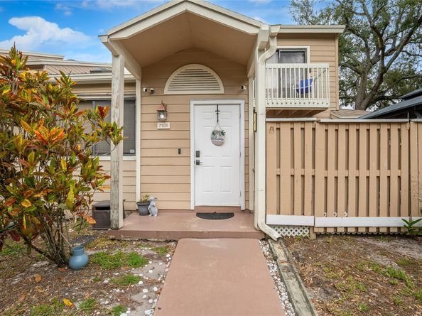 7108 Sportsmans Dr 7108, North Lauderdale FL 33068