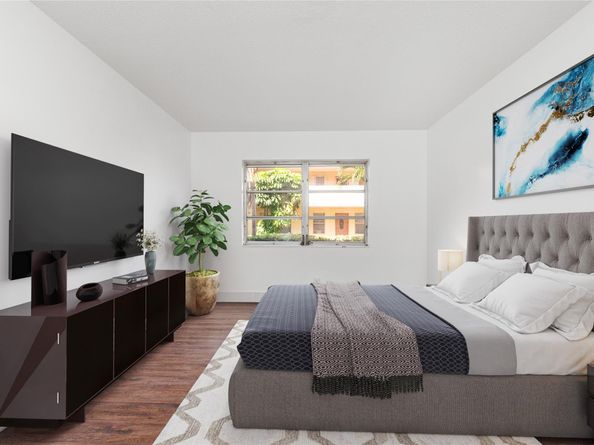 7108 Sportsmans Dr 7108, North Lauderdale FL 33068