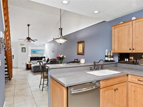 7108 Sportsmans Dr 7108, North Lauderdale FL 33068