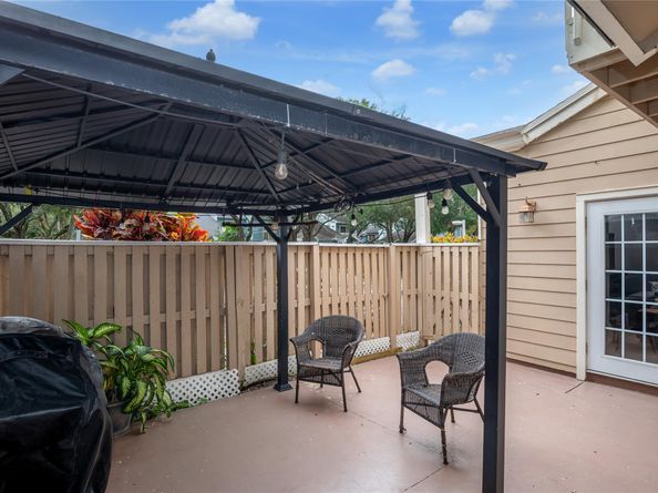 7108 Sportsmans Dr 7108, North Lauderdale FL 33068