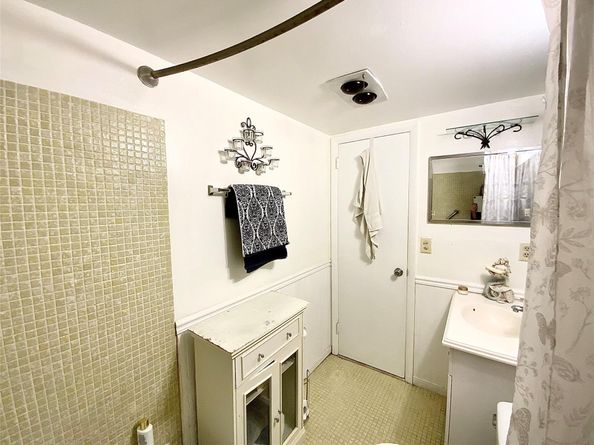 20 Bedford A 20, West Palm Beach FL 33417