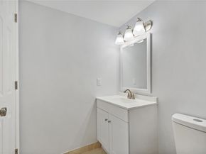 2731 NE 14th Street Cswy 232, Pompano Beach FL 33062