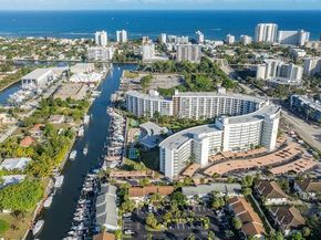 2731 NE 14th Street Cswy 232, Pompano Beach FL 33062