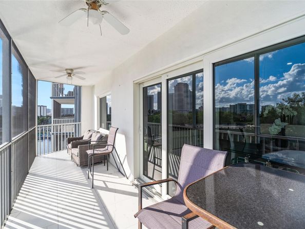 300 Diplomat Pkwy 616, Hallandale Beach FL 33009