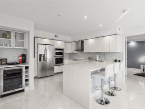 300 Diplomat Pkwy 616, Hallandale Beach FL 33009