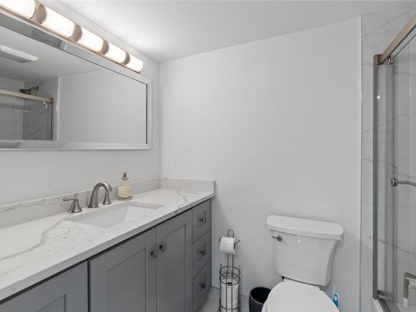 300 Diplomat Pkwy 616, Hallandale Beach FL 33009