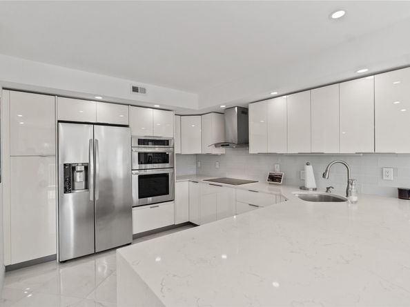 300 Diplomat Pkwy 616, Hallandale Beach FL 33009