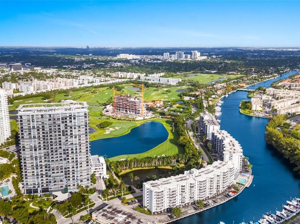 300 Diplomat Pkwy 616, Hallandale Beach FL 33009