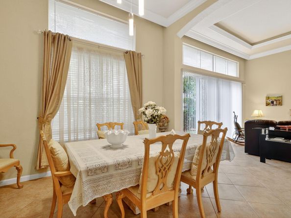 2613 Arbor Lane, Royal Palm Beach FL 33411