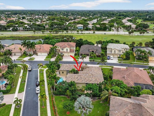 2613 Arbor Lane, Royal Palm Beach FL 33411