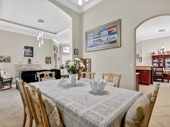 2613 Arbor Lane, Royal Palm Beach FL 33411