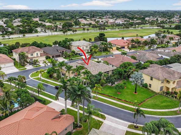 2613 Arbor Lane, Royal Palm Beach FL 33411