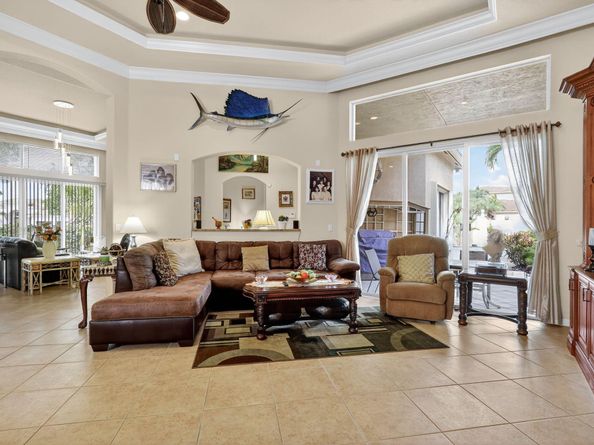 2613 Arbor Lane, Royal Palm Beach FL 33411