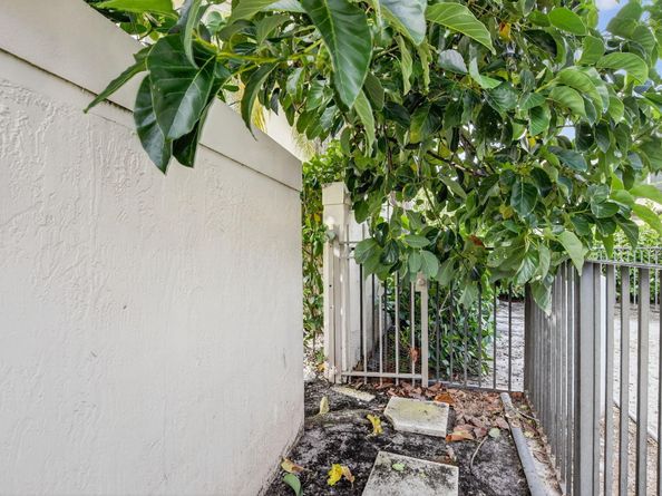2565 NW 52nd Street, Boca Raton FL 33496