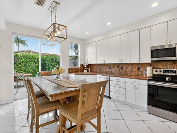 2565 NW 52nd Street, Boca Raton FL 33496