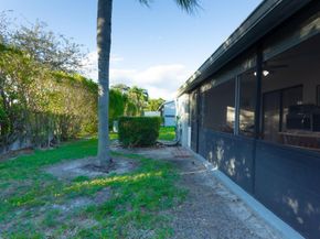 2641 Gately Drive W 1906, West Palm Beach FL 33415