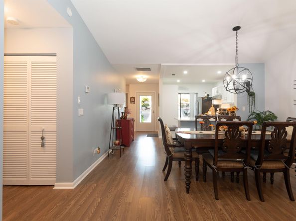 2641 Gately Drive W 1906, West Palm Beach FL 33415