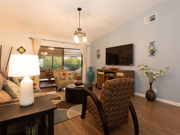 2641 Gately Drive W 1906, West Palm Beach FL 33415