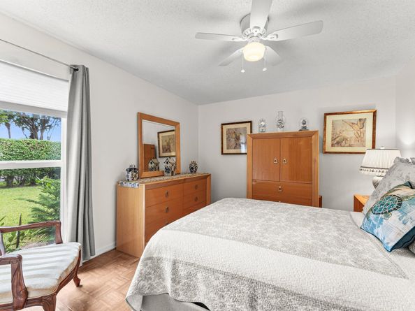 6989 Quince Lane, Lake Worth FL 33467