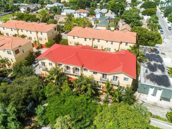 218 S Federal Highway 2, Lake Worth Beach FL 33460