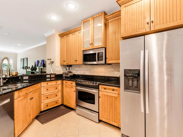 218 S Federal Highway 2, Lake Worth Beach FL 33460